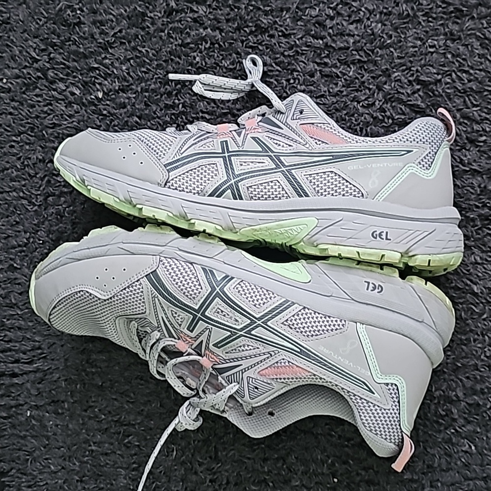 Asics womens size 10 - Picture 3 of 4